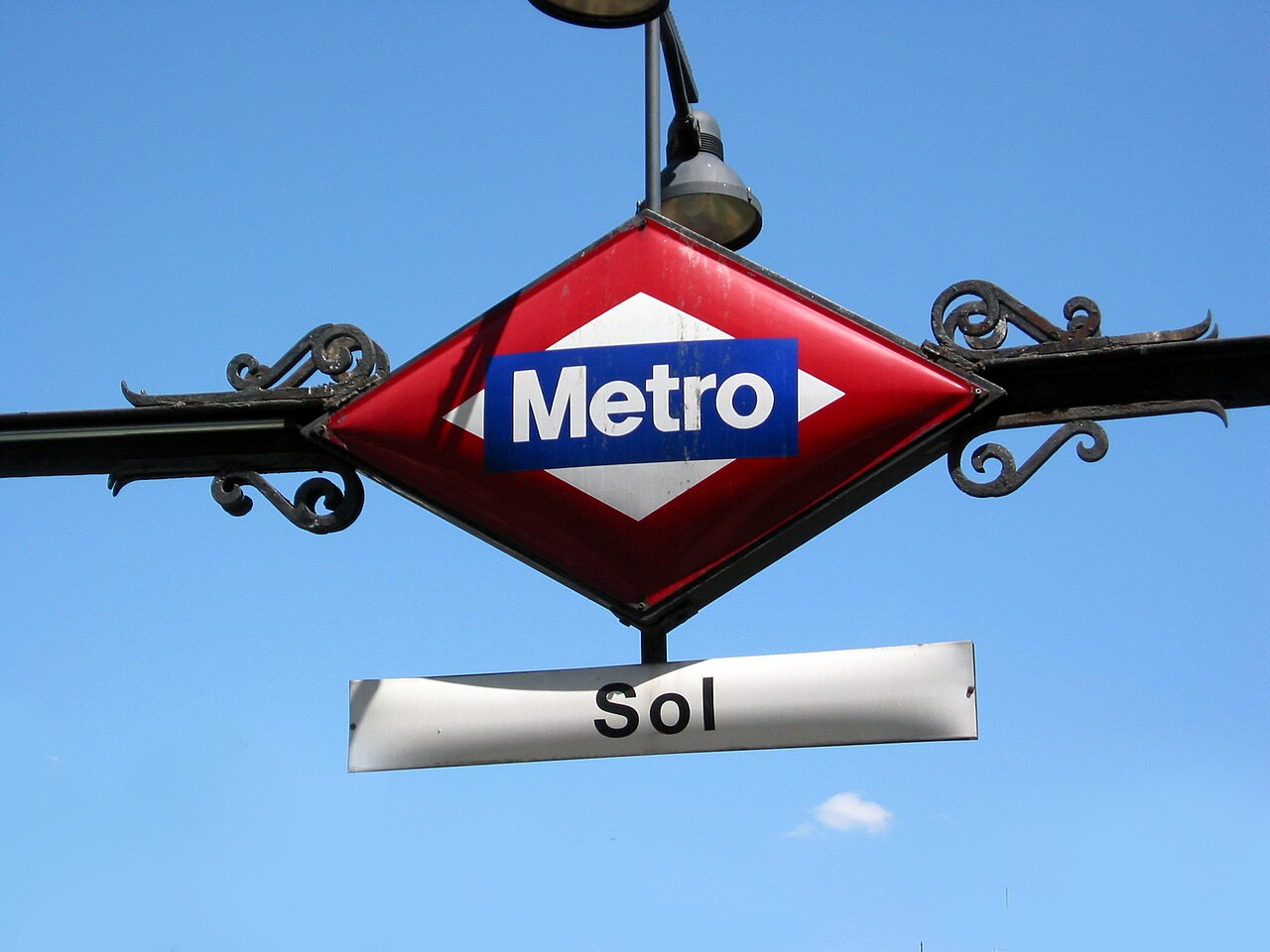 Imagen de archivo: Estación de Sol (Metro de Madrid)